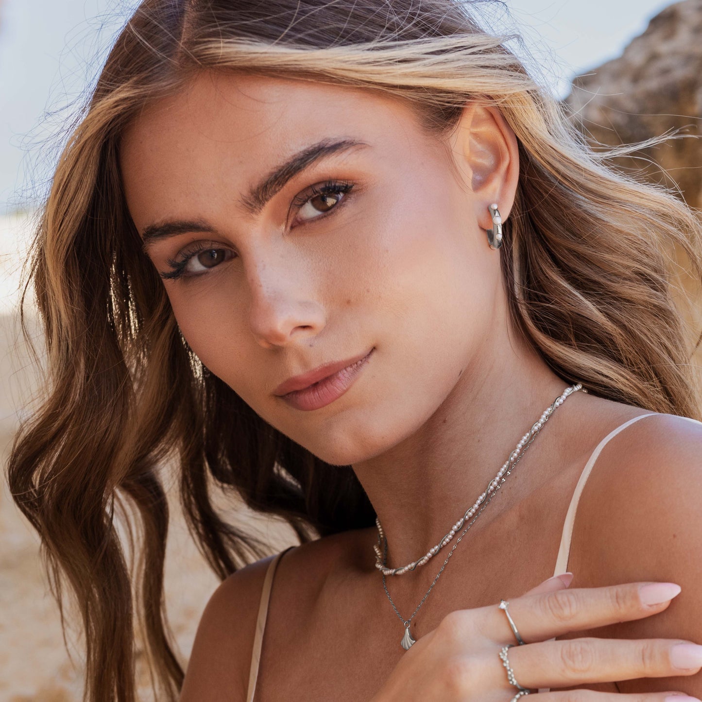 Timeless Chic Hoopies Argento