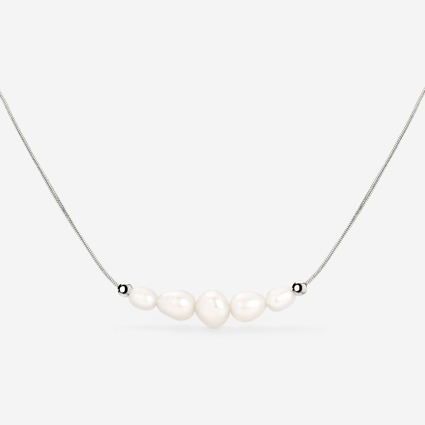 Pearlessence Choker Argento