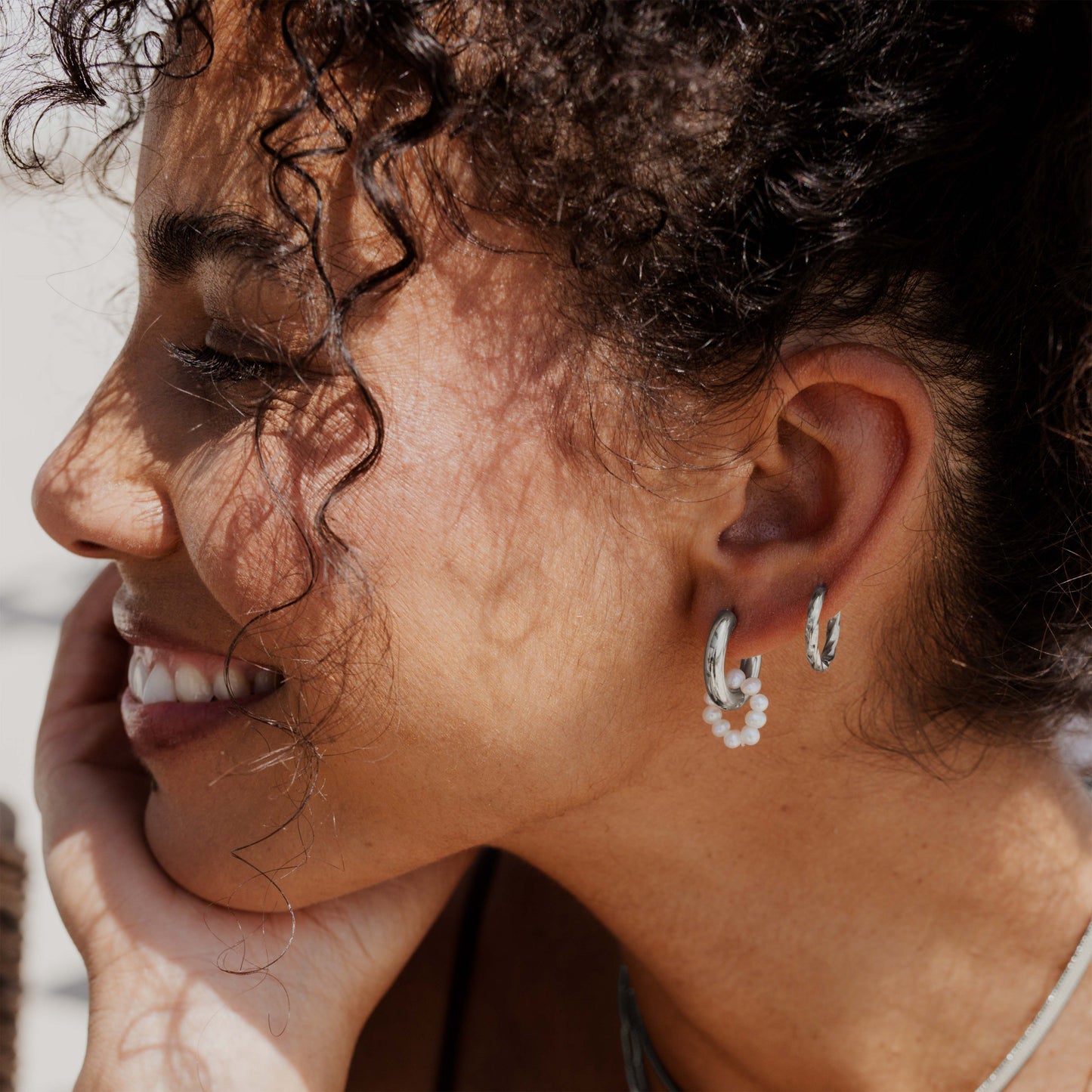 Pearly Donut Hoop Set Argento