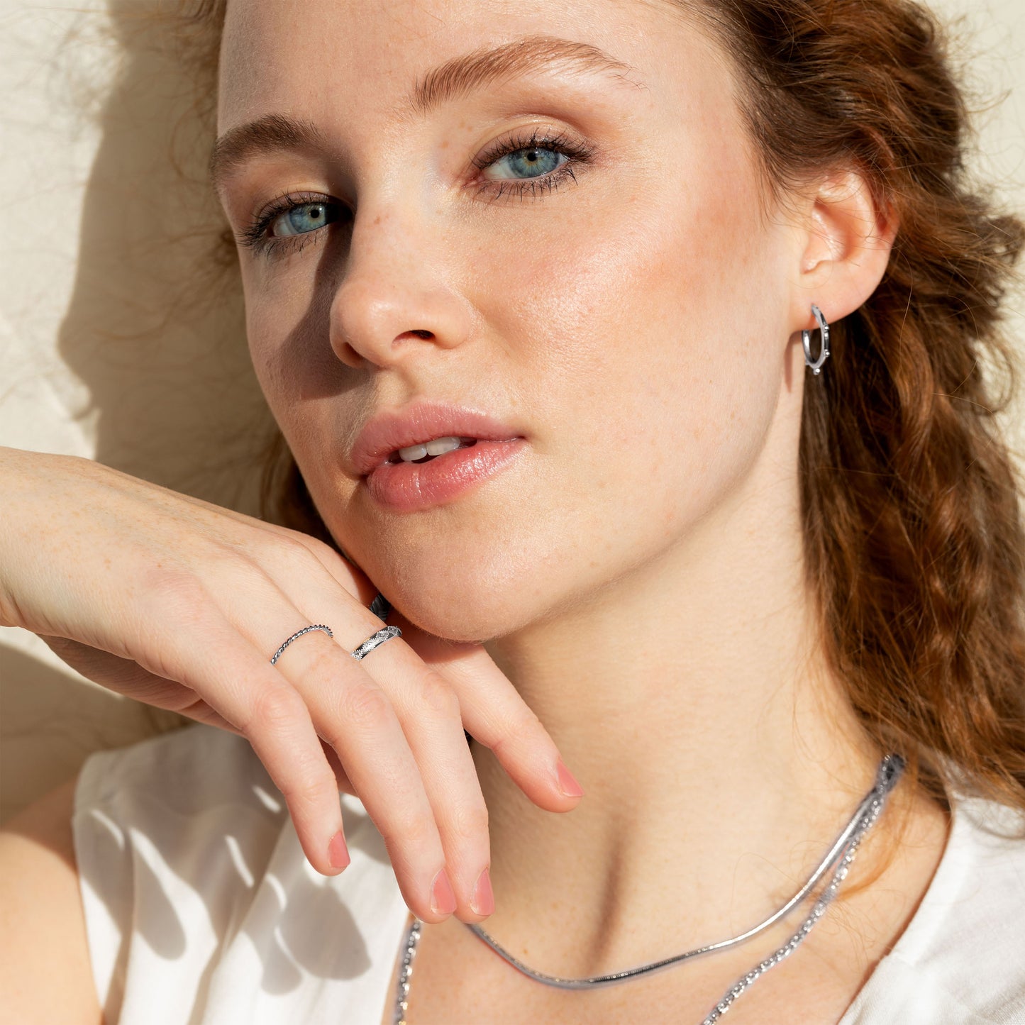 Dottie Hoops Argento