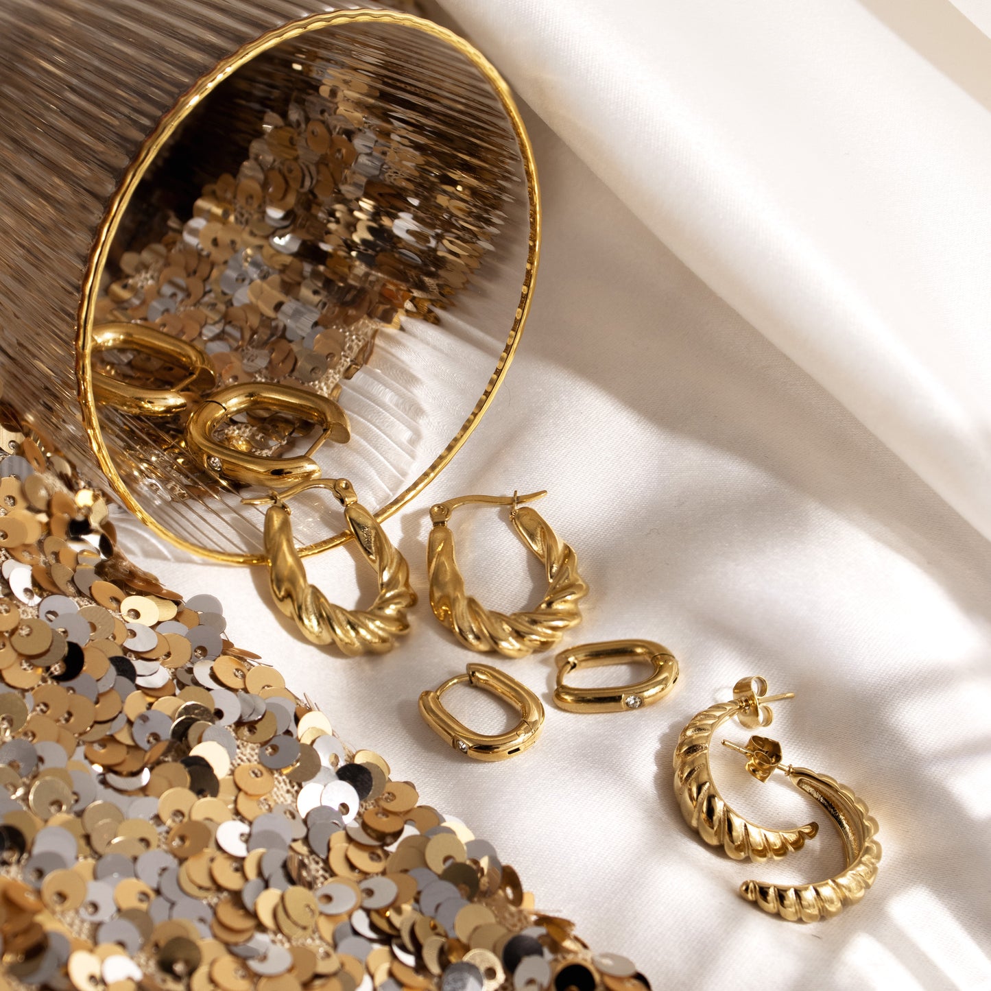 Towel Twist Hoops Oro