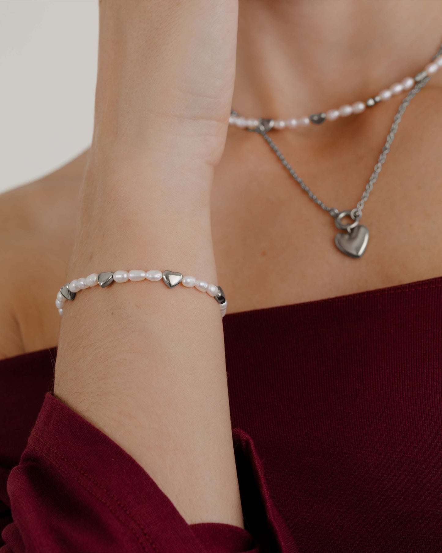 [[Farbe:Silber,shopthelook]]