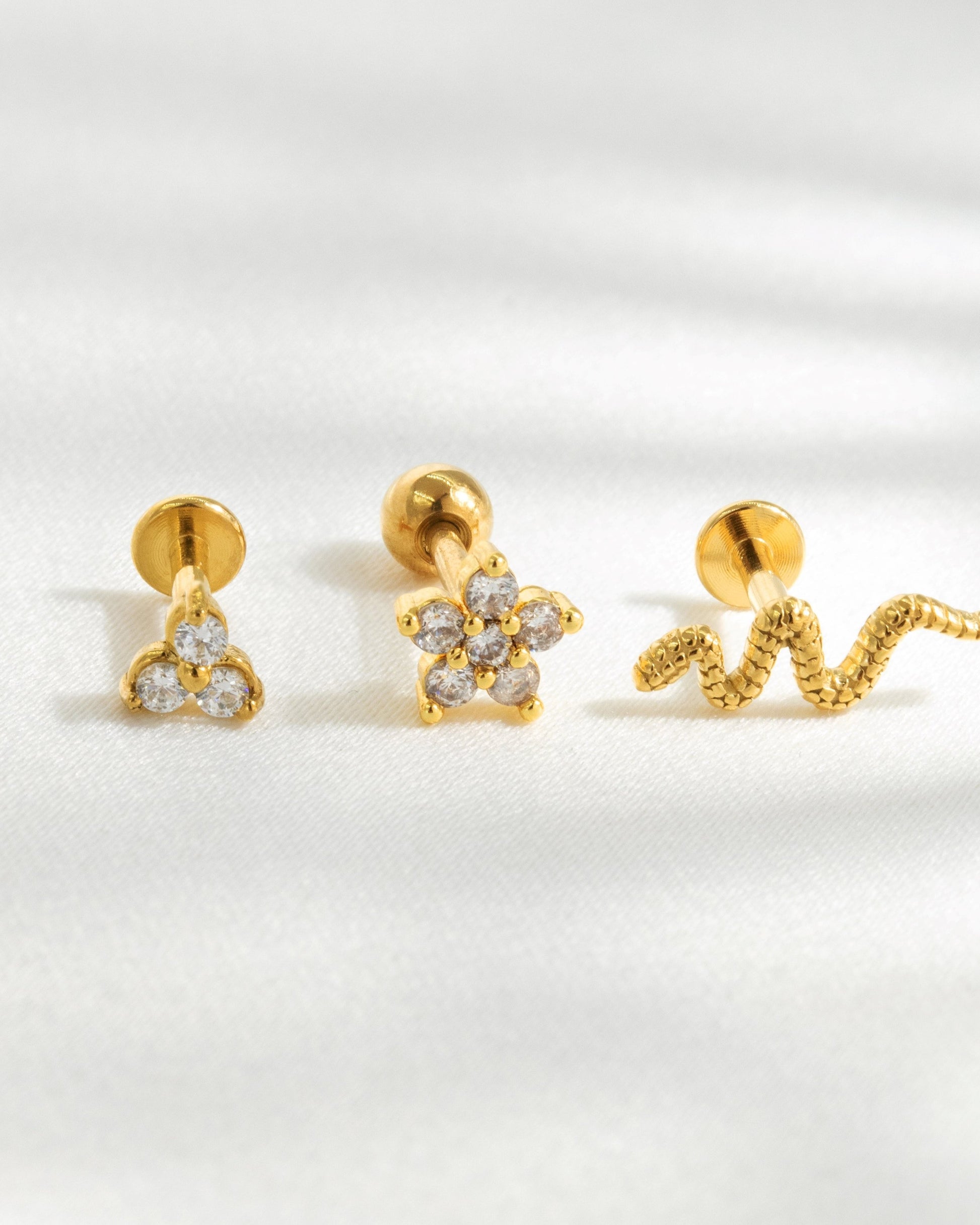 Radiant Flower Piercing Stud Oro Rosa