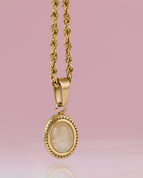 Blush Quartz Collana Oro
