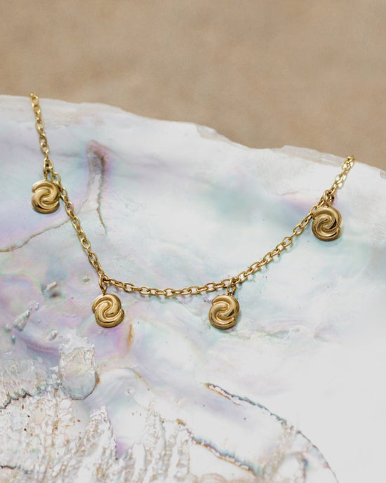 Tides of Time Cavigliera Oro