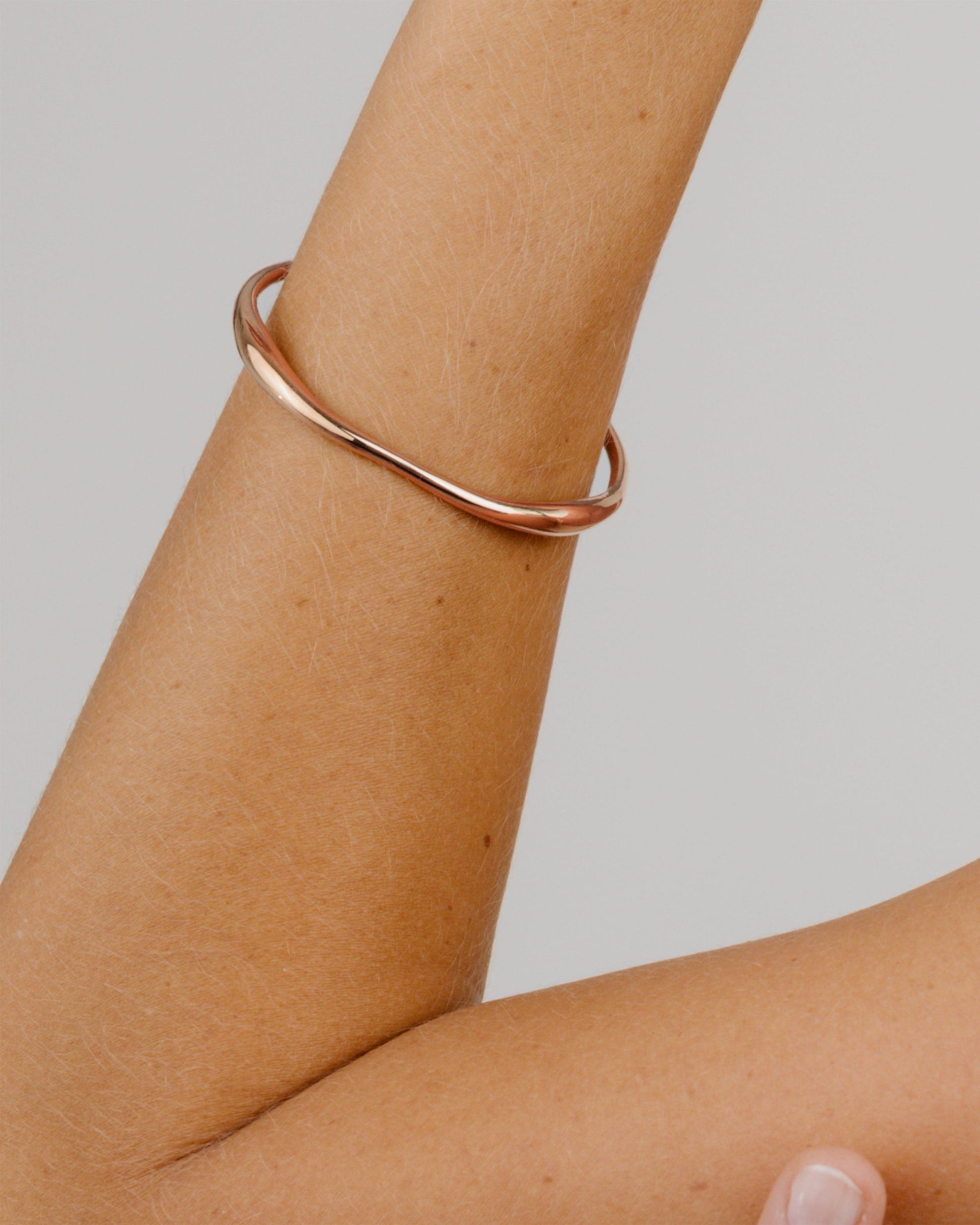 Graceful Curves Bracciale Oro Rosa