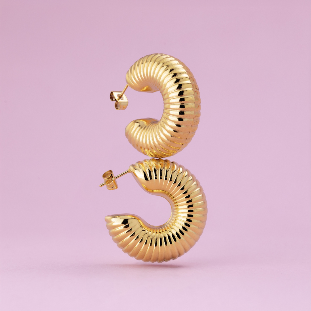 Spiral of Love Hoop Studs Large Oro