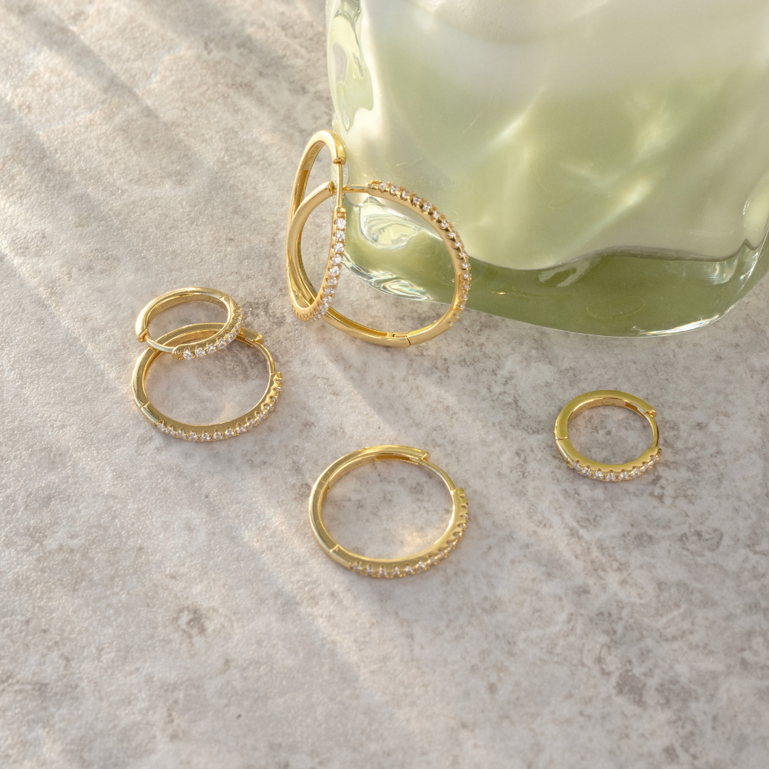 Delicate Sparkle Hoops Large Oro