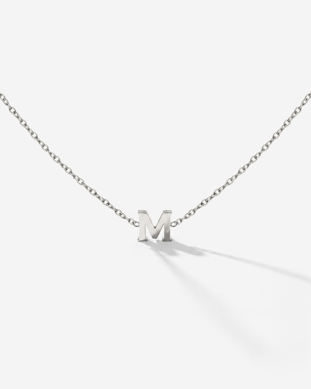 [[Lettera:M,Colore:Argento]]