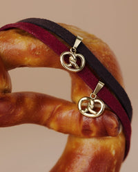 Pretzel Babe Choker Dark Red