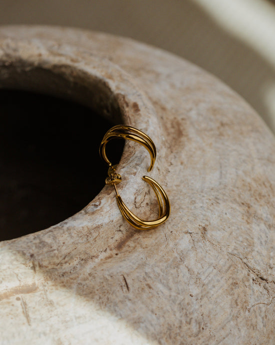 Tides Hoop Studs Oro