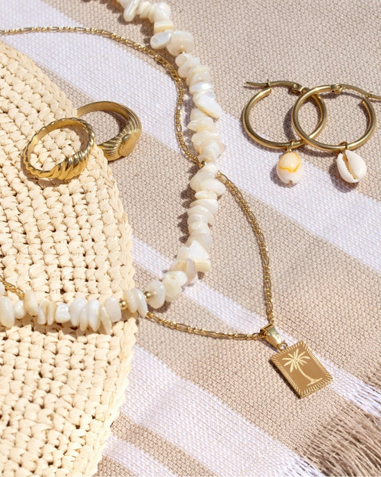 By the Beach Choker Oro
