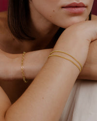 [[Colore:Oro,shopthelook]]