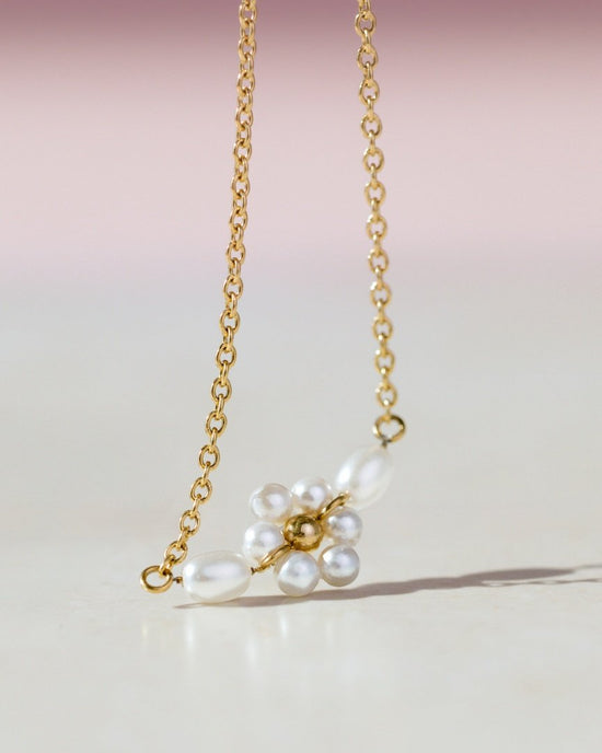 Daisy Choker Oro