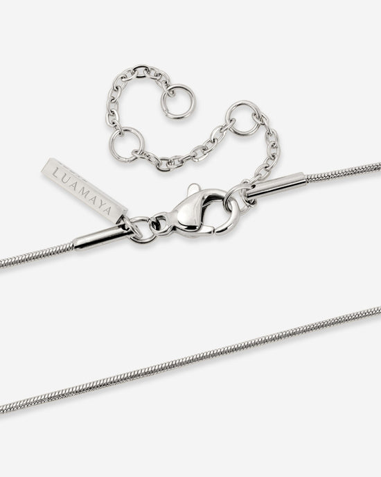 Pearlessence Choker Argento