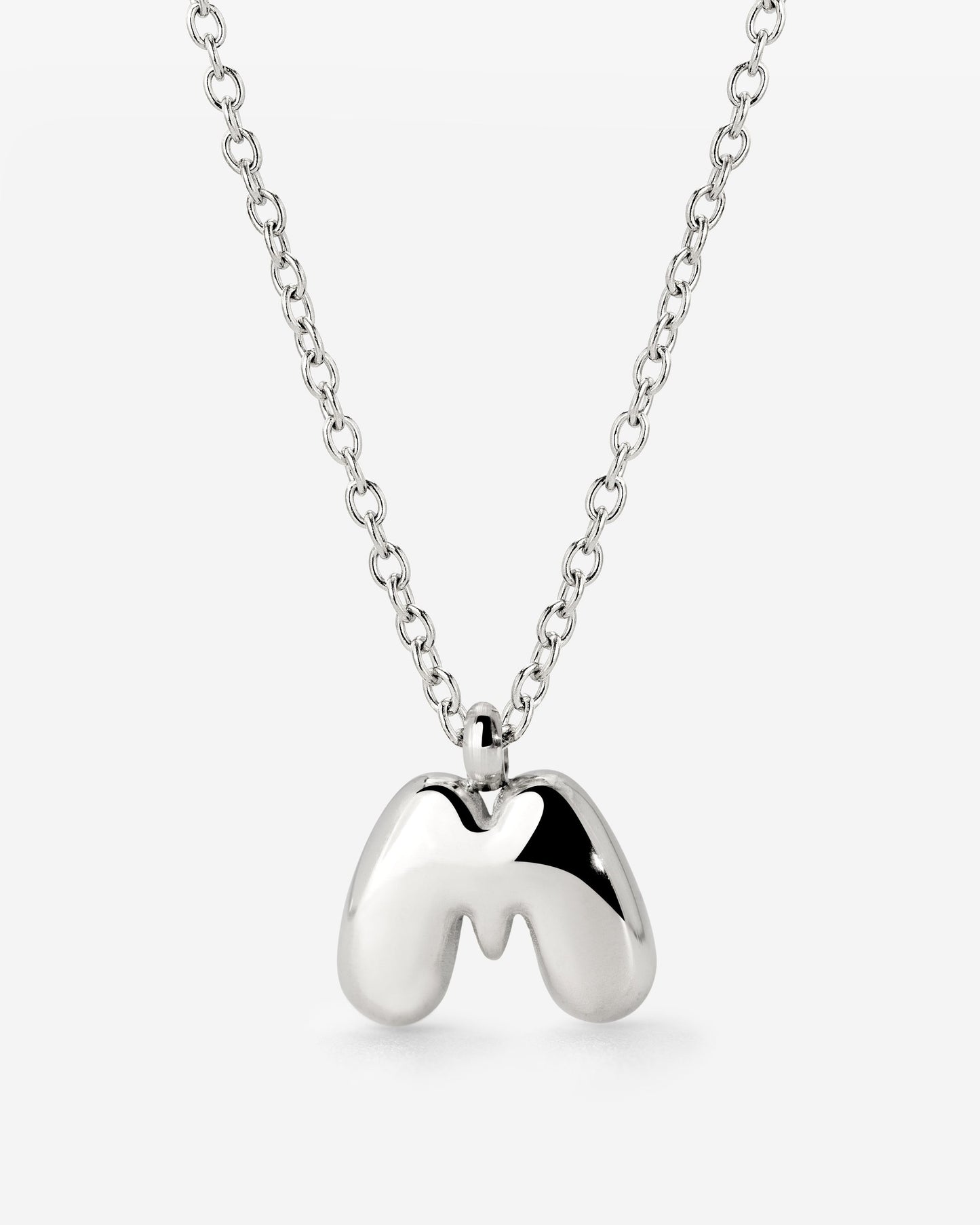 [[Lettera:M,Colore:Argento]]