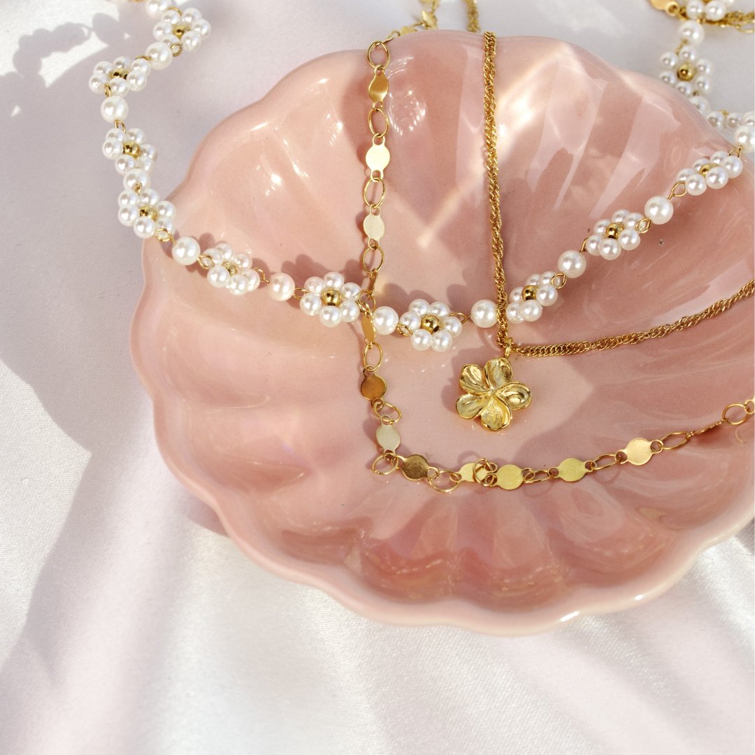 [[Farbe:Gold]]