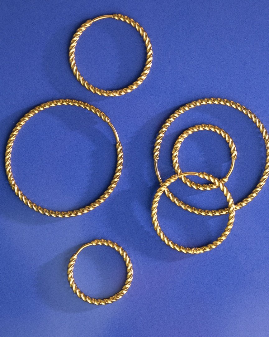 [[Farbe:Gold]]