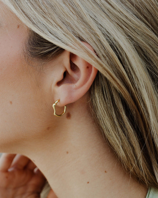 Solar Wave Hoop Studs Small
