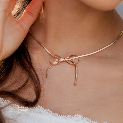 Sweet Bow Collana Oro Rosa