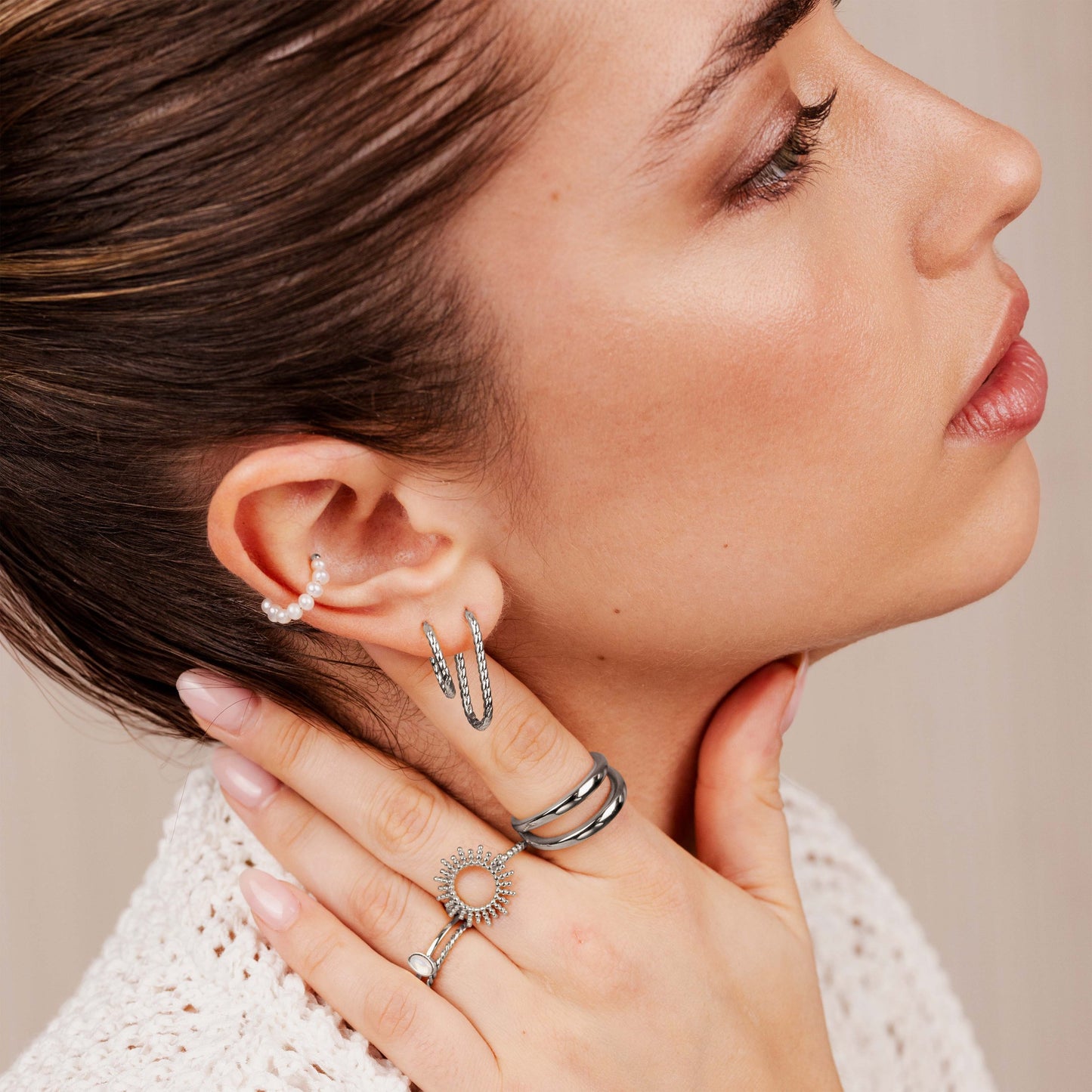 [[Colore:Argento,shopthelook]]