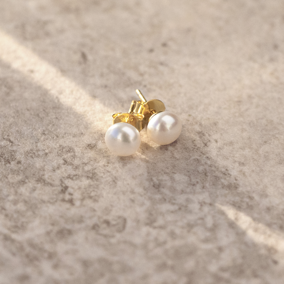 Pearly Studs Oro