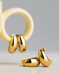 [[Farbe:Gold]]