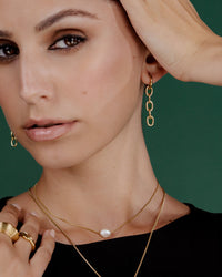 [[Colore:Oro,shopthelook]]