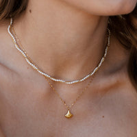 [[Farbe:Gold,shopthelook]]