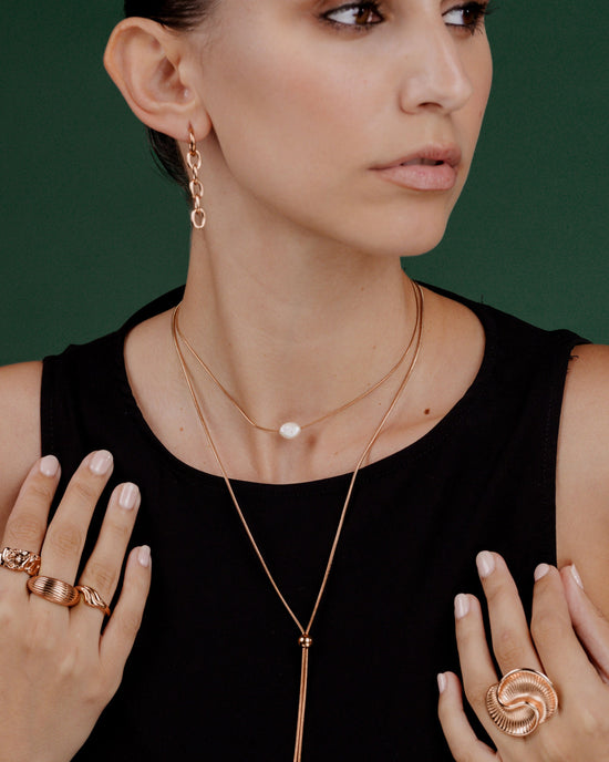 Minimalistic Elegance Necklace Bundle Oro Rosa