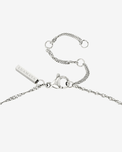 Future is female Collana Argento