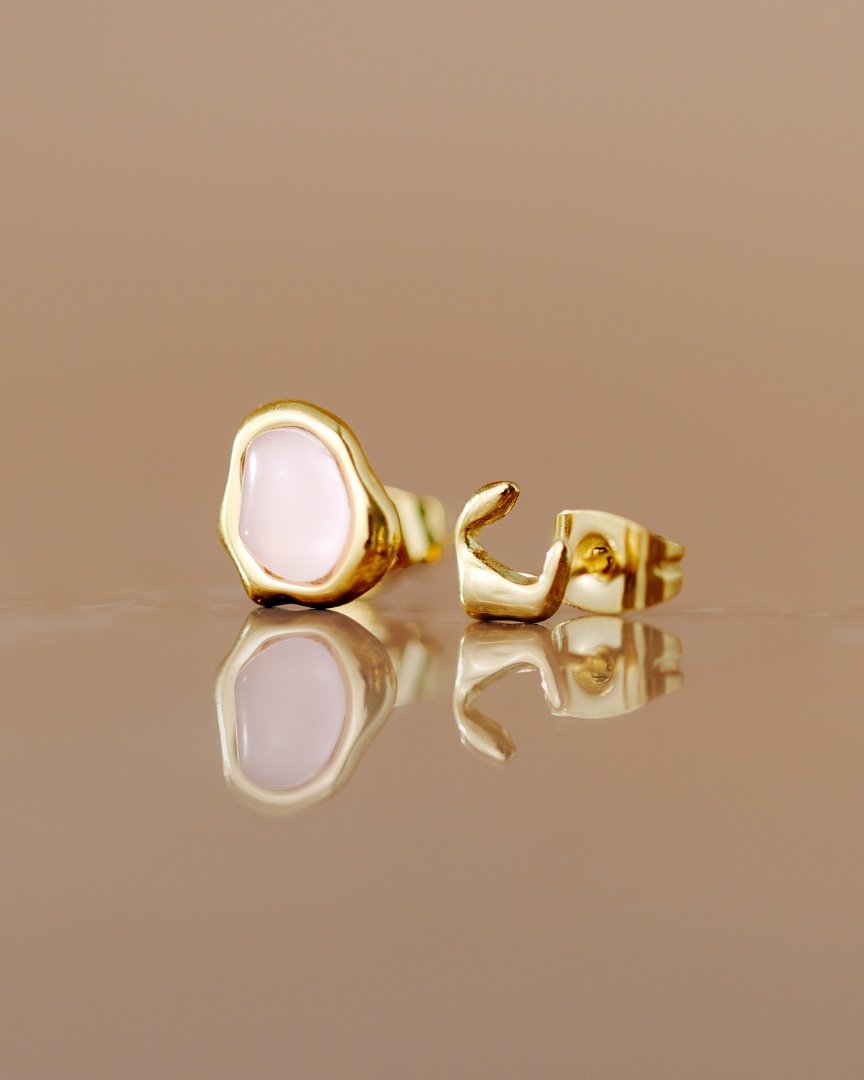 [[Farbe:Gold]]