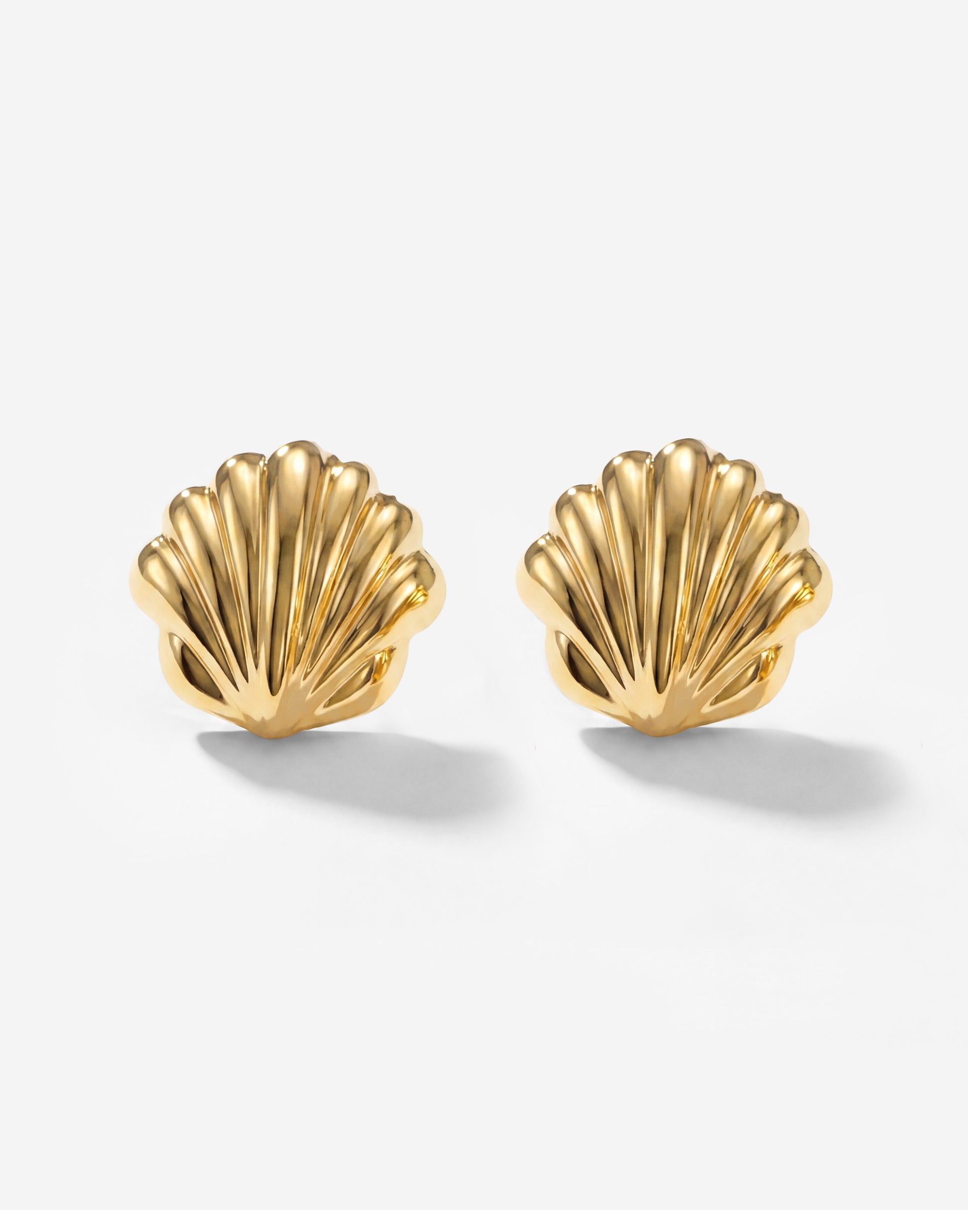 Venus Glow Studs