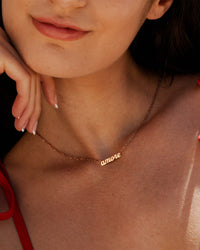 [[Colore:Oro Rosa,Tragebild]]