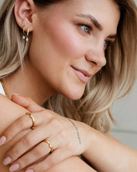 [[Colore:Oro,shopthelook]]