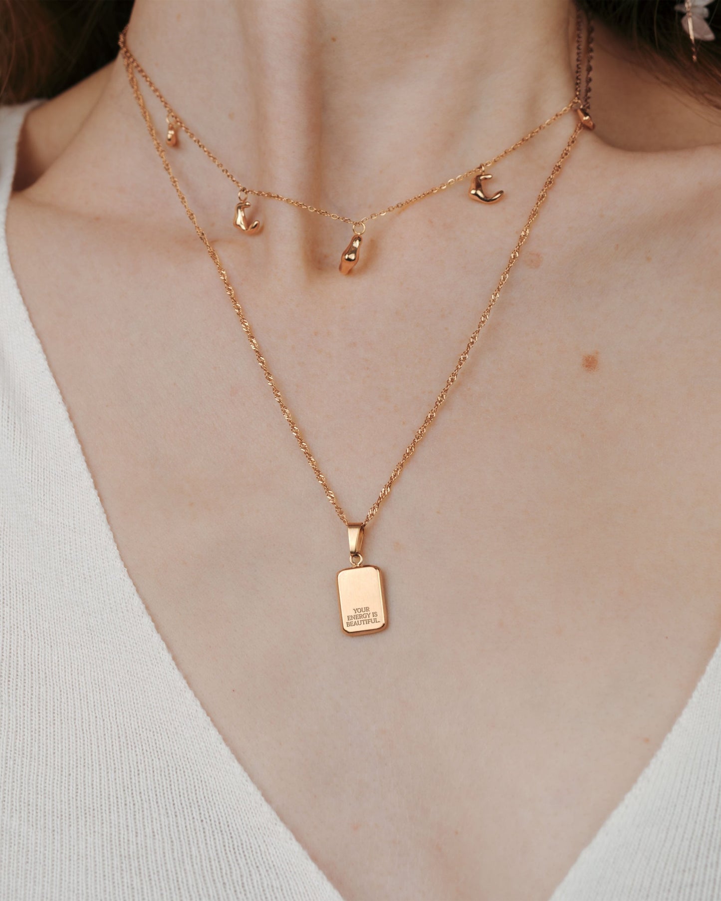 [[Farbe:Roségold,shopthelook]]