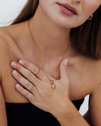 [[Colore:Oro Rosa,shopthelook]]