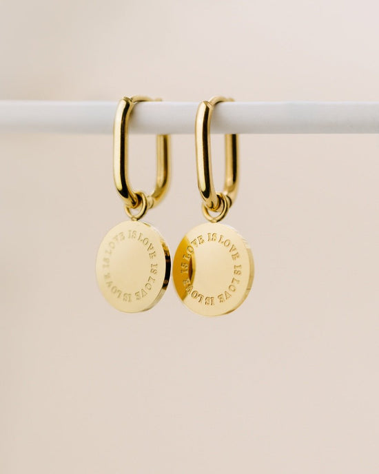 Love is Love Oval Hoop Set Baby Oro