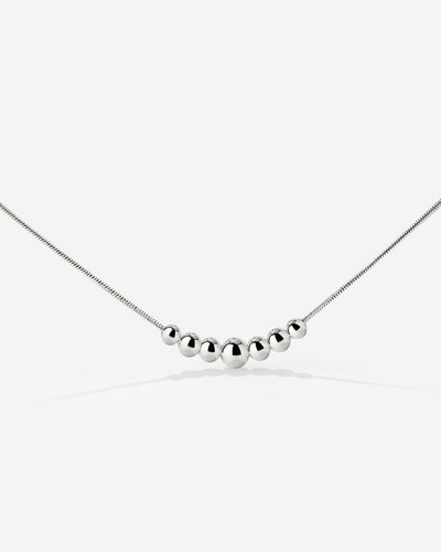 Curvy Beads Choker Argento