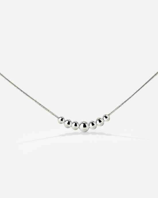 Curvy Beads Choker Argento
