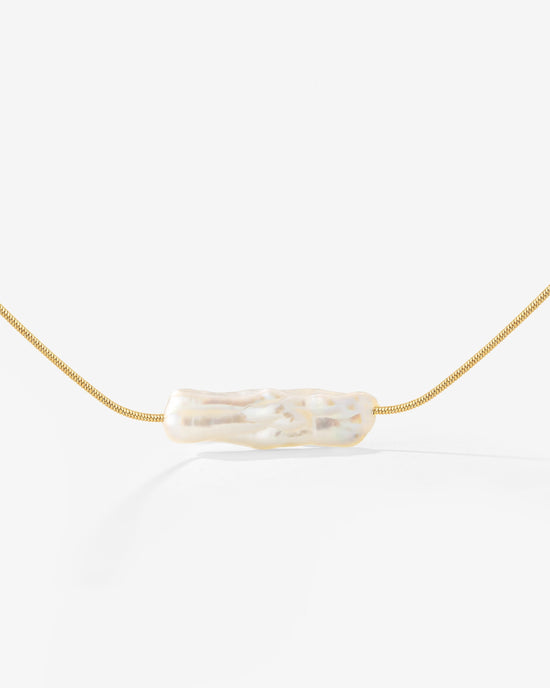 Luminous Pearl Choker Oro