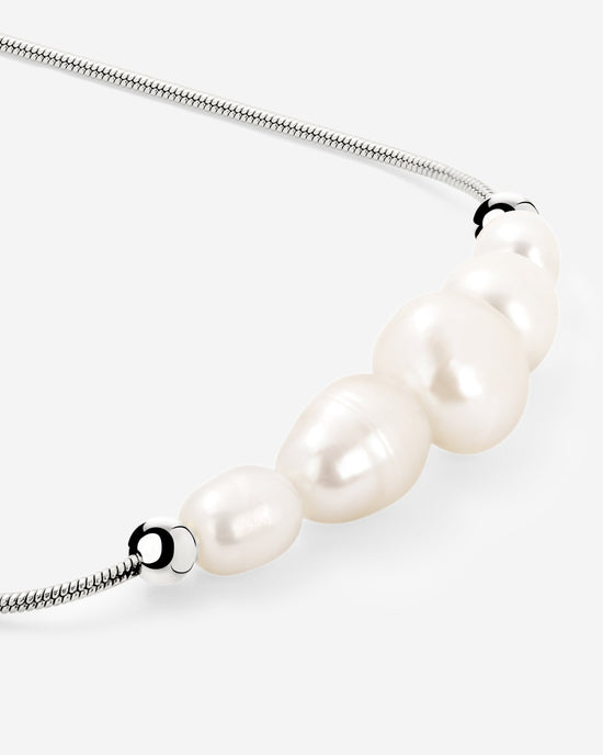 Pearlessence Choker Argento