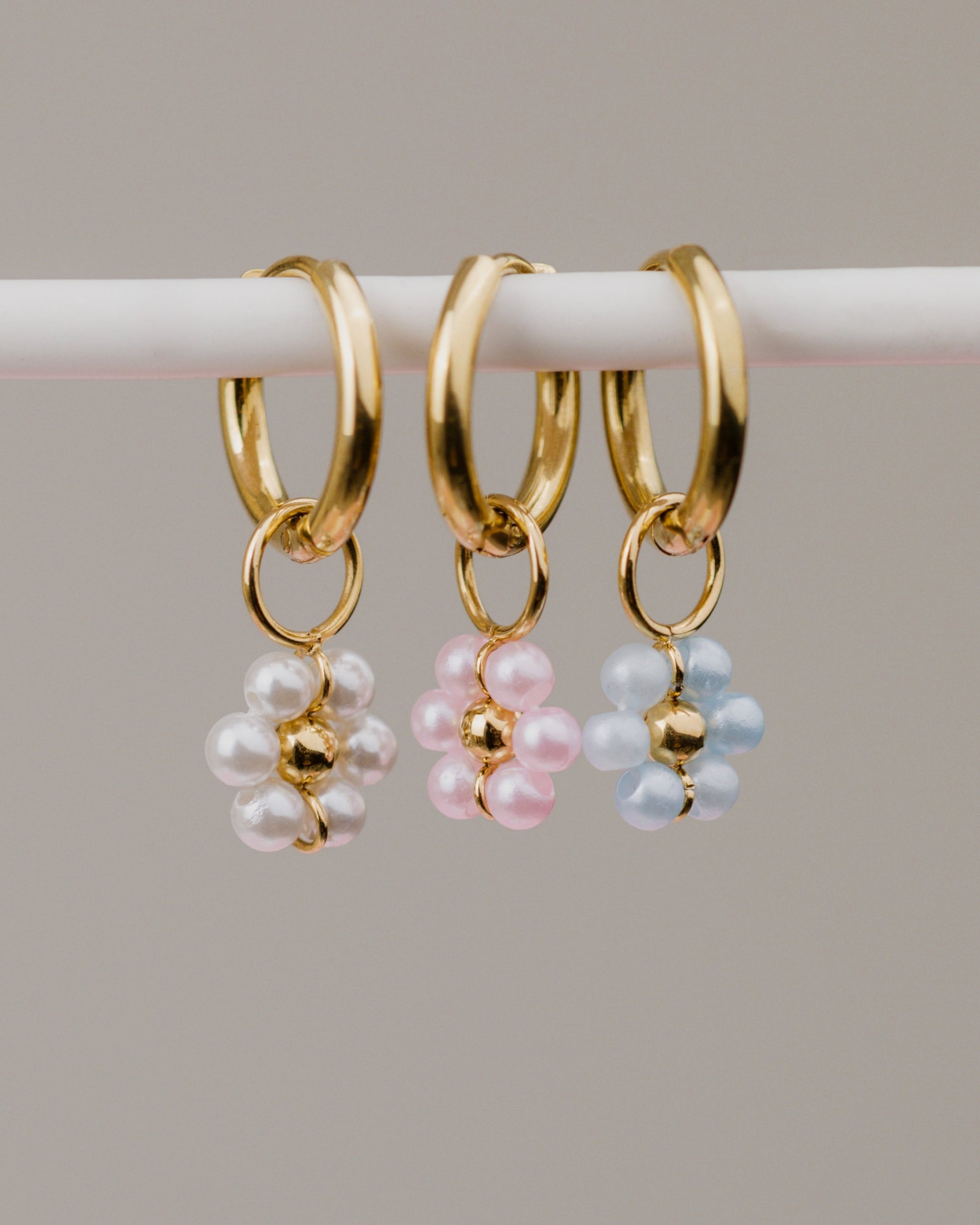 Forever Blue Daisy Hoop Set Small Oro