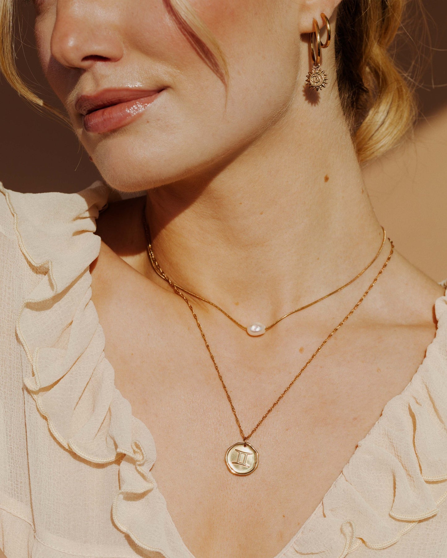 [[Colore:Oro Rosa,shopthelook]] lua-283