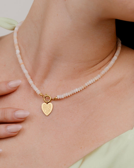 Blushstone Charm Collana Set