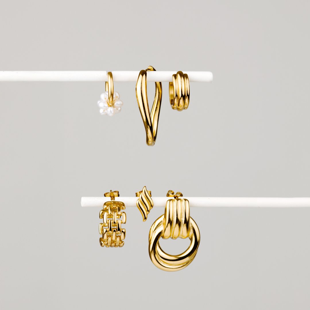 [[Farbe:Gold]]