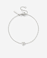 [[Lettera:W,Colore:Argento]]