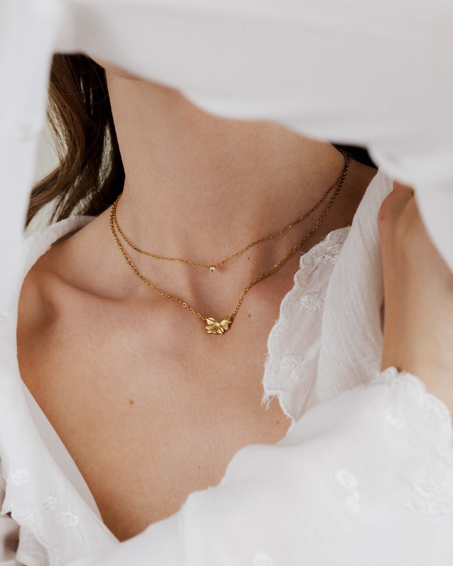 [[Colore:Oro,shopthelook]]