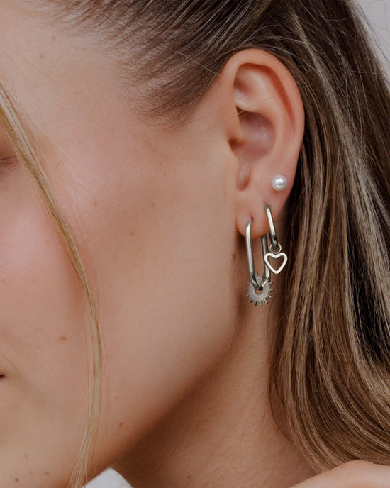 Sun Ray Oval Hoops Small Argento
