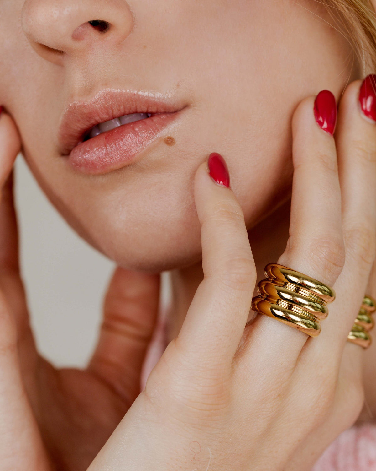 Me, Myself, and I Anello Oro